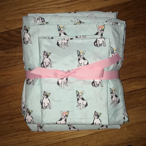 Cynthia Rowley Other - Cynthia Rowley Light Blue French Bulldog / Boston Terrier Floral Queen Sheet Set